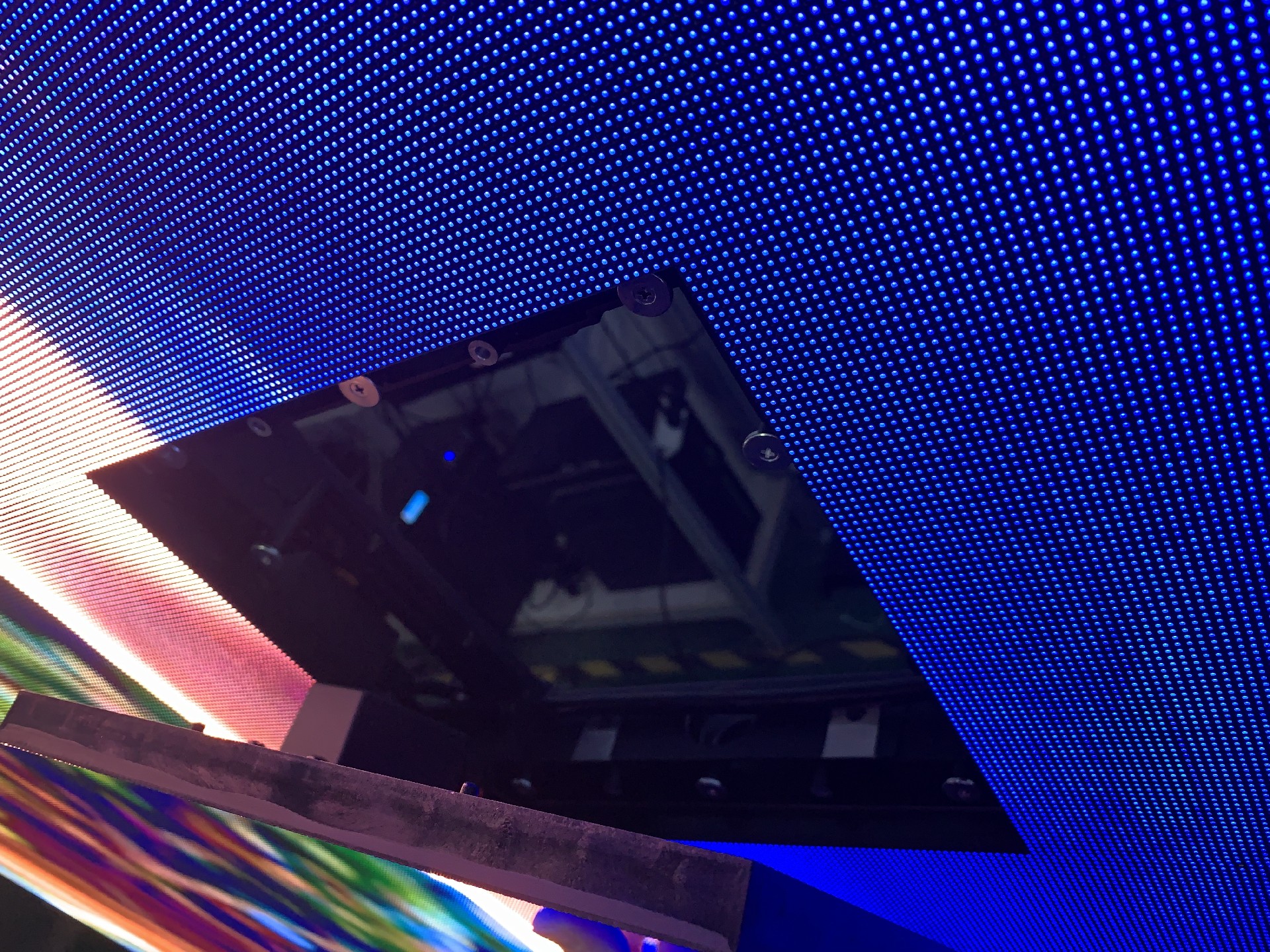 Outdoor Fine Pixel Pitch
